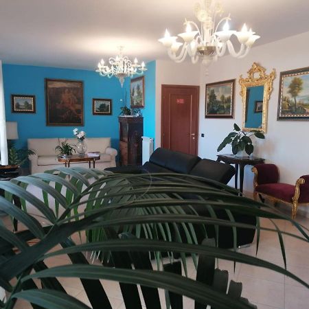 B&Byanet'S Beautiful House Civitavecchia Ngoại thất bức ảnh