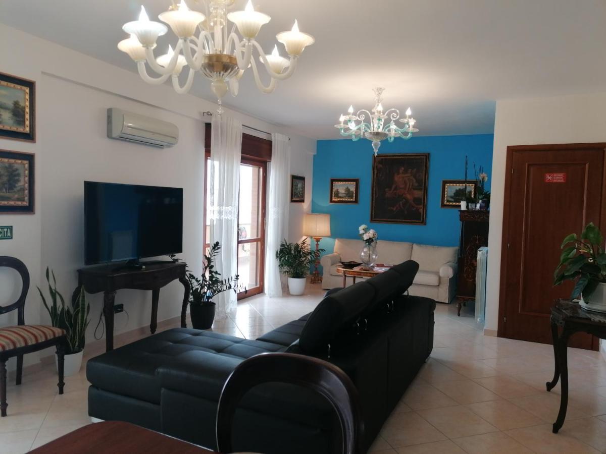 B&Byanet'S Beautiful House Civitavecchia Ngoại thất bức ảnh